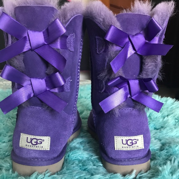 UGG Bailey bows - Picture 1 of 2